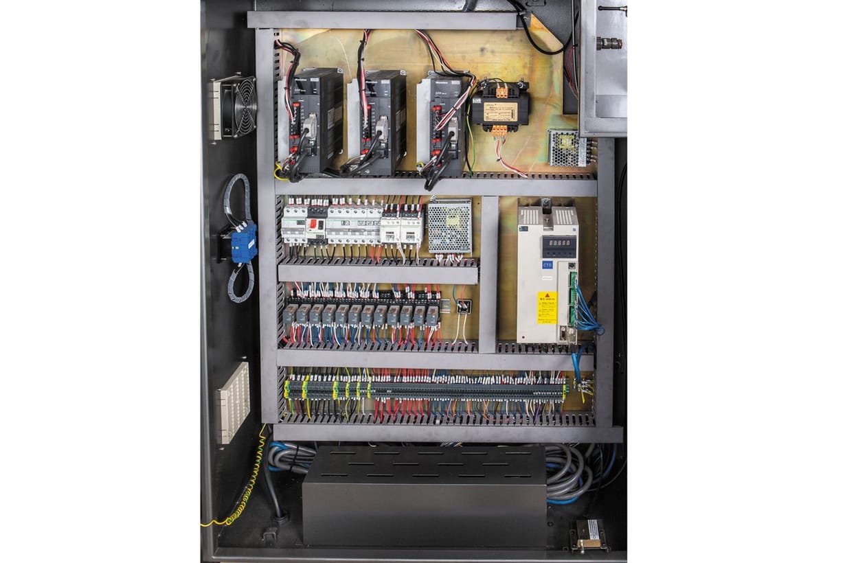 JET JUTM-1834 Servo DRO Универсальный фрезерный станок (JET Дисконт)